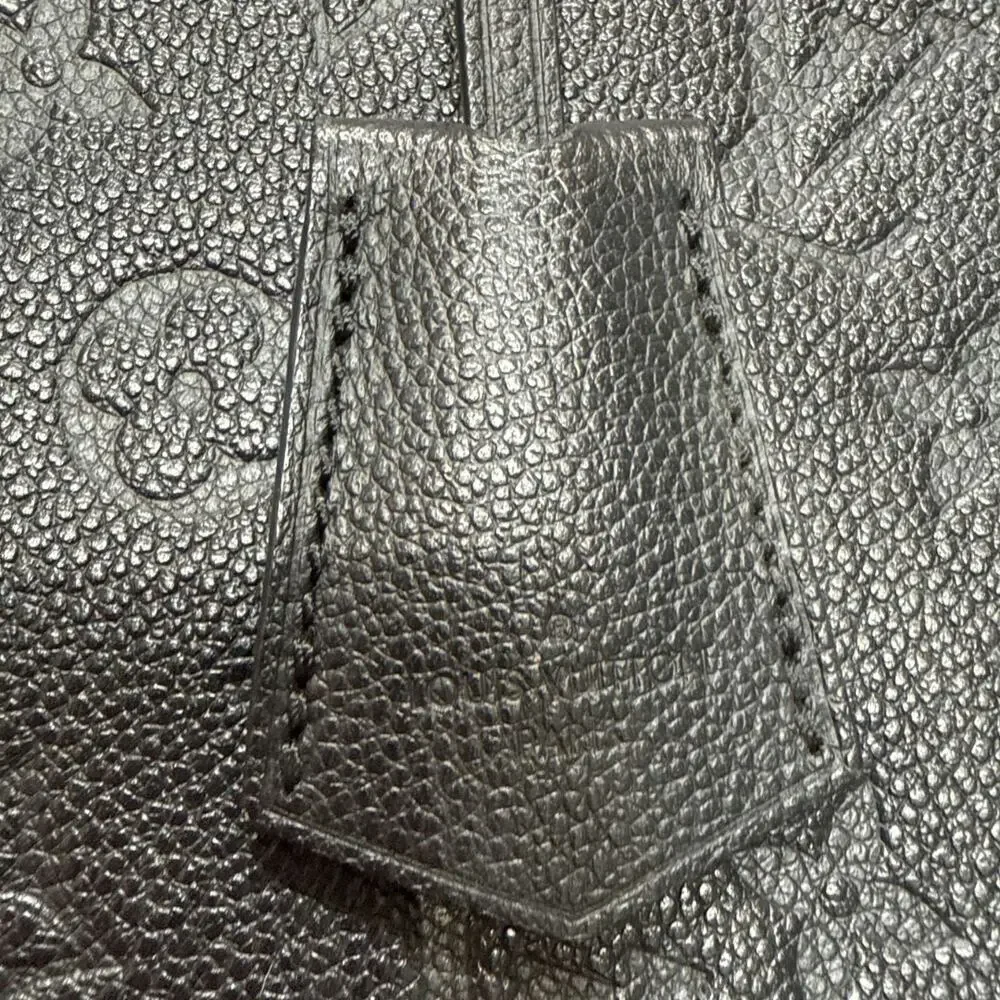 Louis Vuitton Empreinte Leather Pont Neuf MM